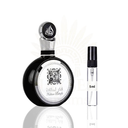 Lattafa Fakhar Black Decant - Caballero